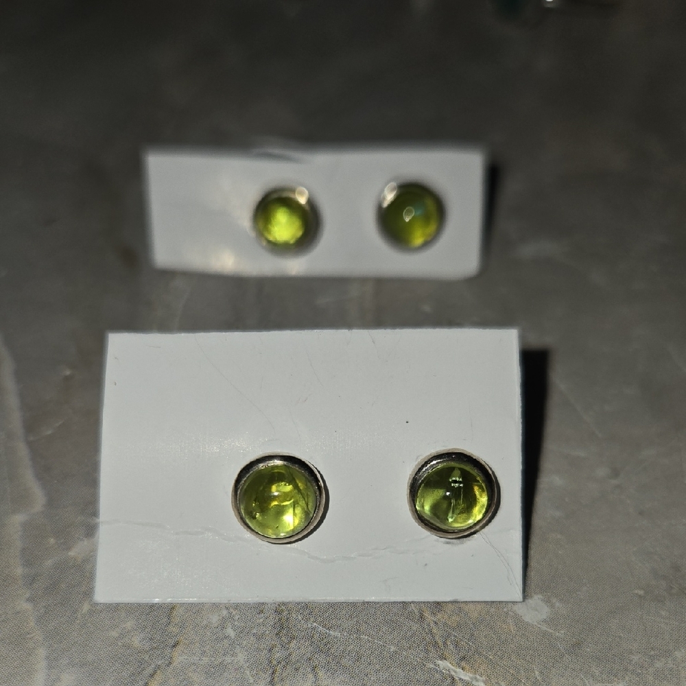 925 Peridot Stud Earrings